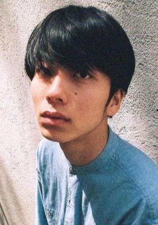 日本搞笑男艺人,揭秘日本搞笑男艺人的搞笑秘籍